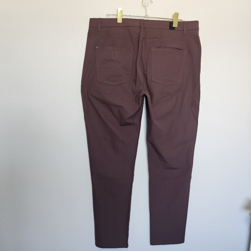 NWT Vuori | Meta Pant Athletic Slim Fit Chesnut 32", Mens 38 - Picture 6 of 10